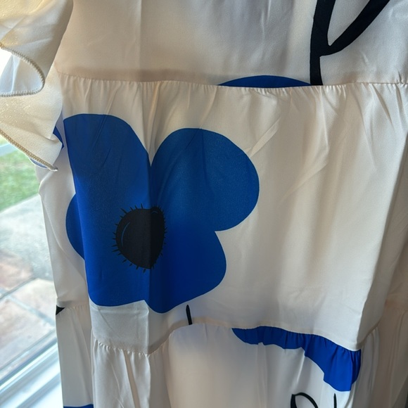 NWOT Medium Ruffle Cap Sleeve Dress - Picture 2 of 3